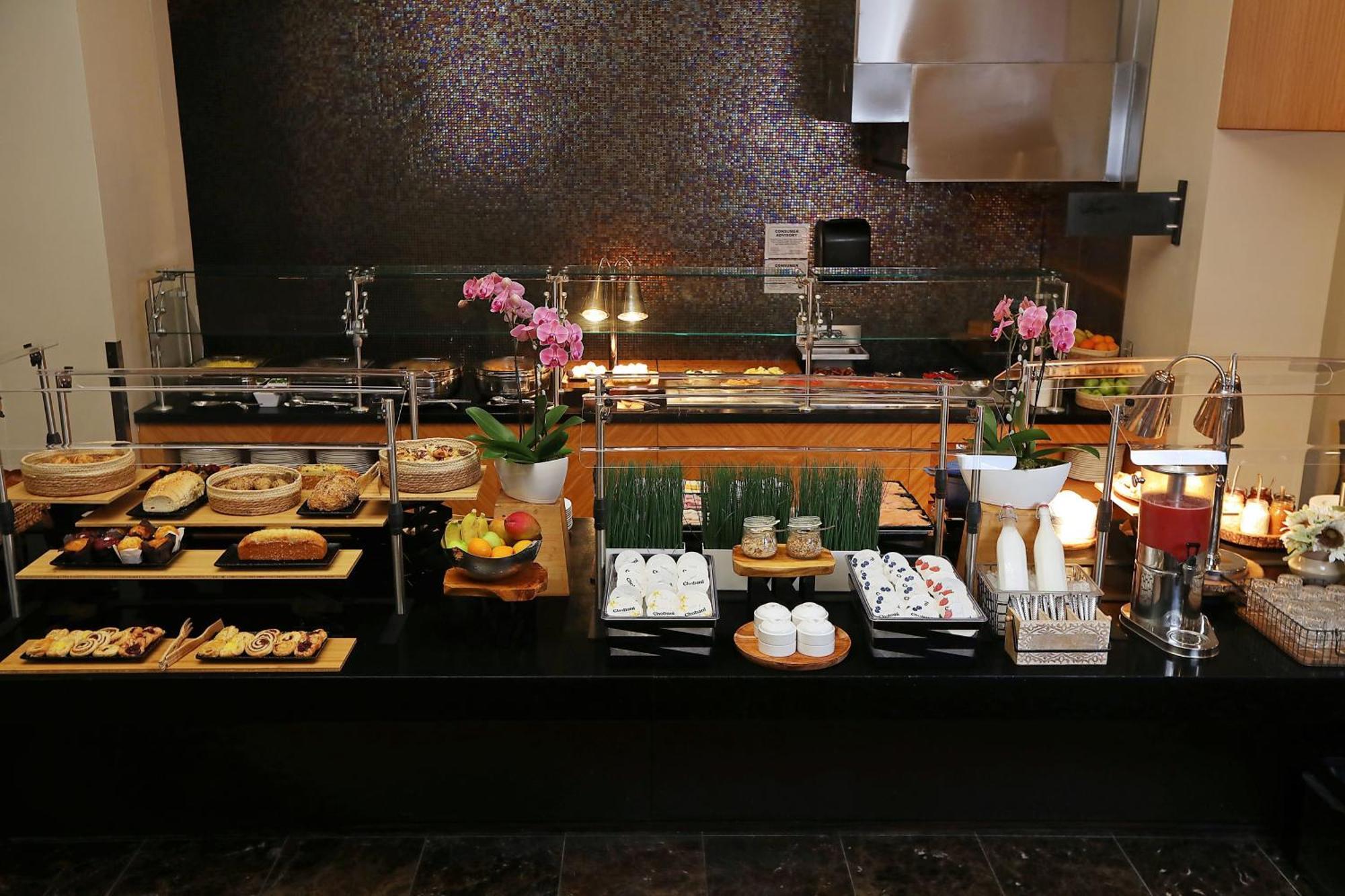 Intercontinental At Miami By Ihg Hotel Doral
