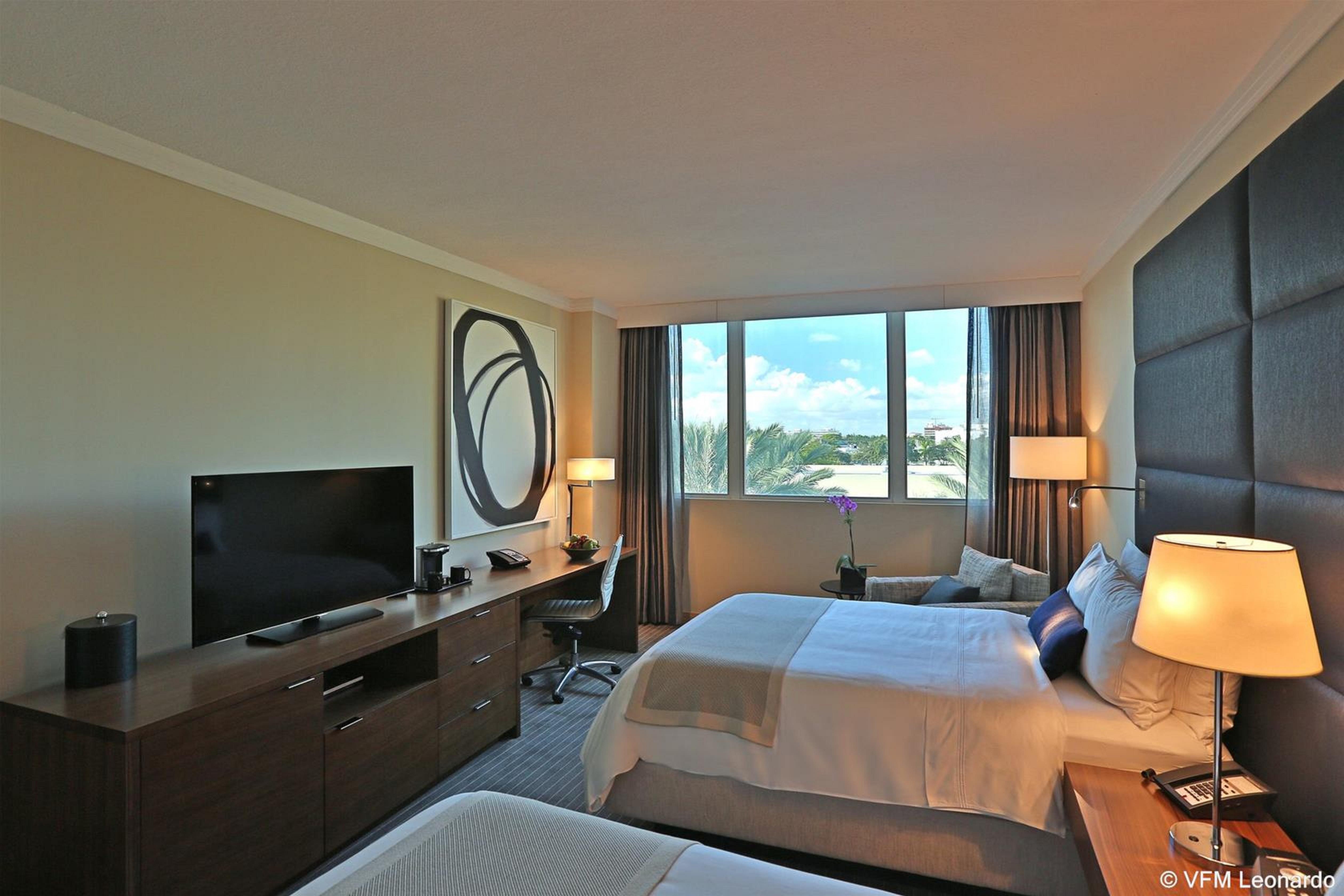 Intercontinental At Miami By Ihg Hotel
